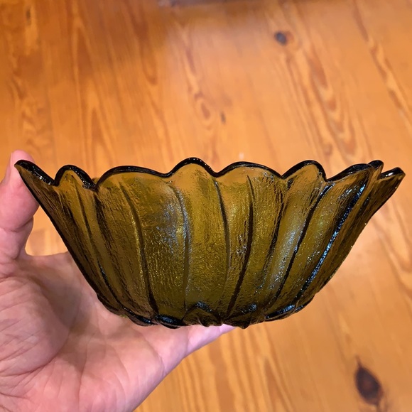 VTG Indiana Glass green sunflower Lily Pons bowl - Picture 4 of 11